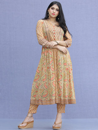 Jashn Anjum - Set of Kurta Pants & Dupatta - KS70A2272D
