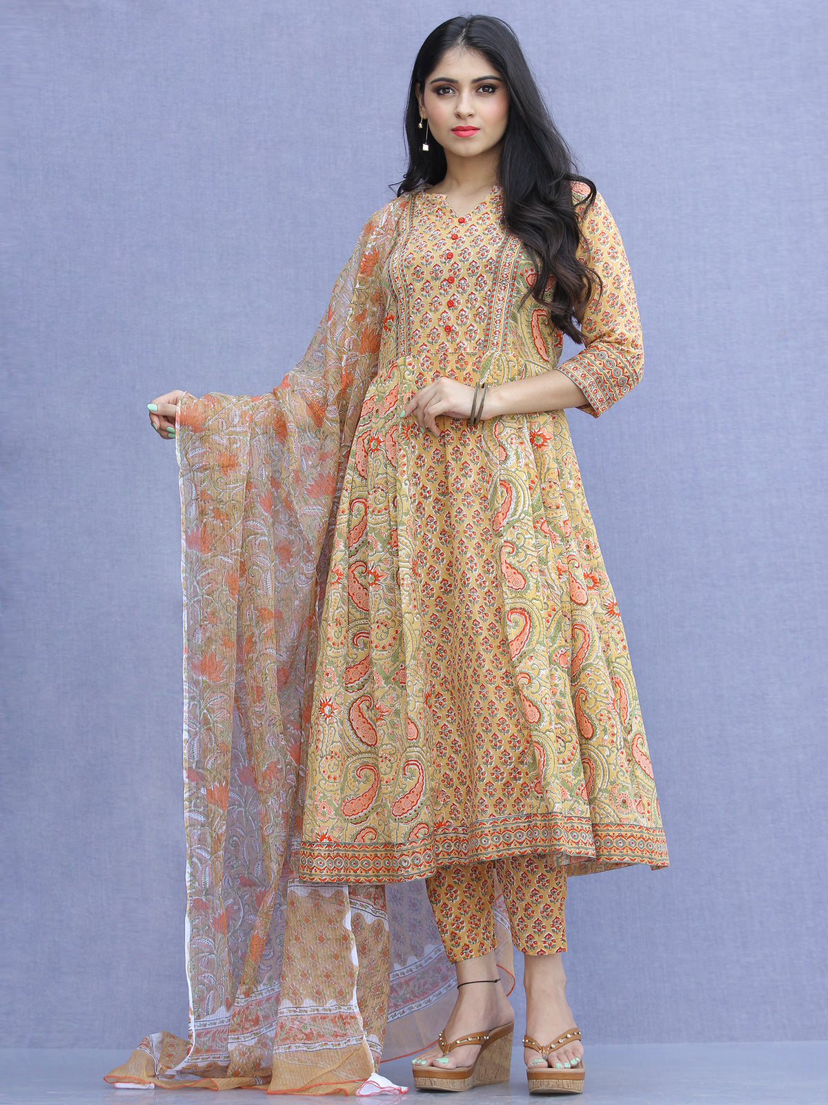 Jashn Anjum - Set of Kurta Pants & Dupatta - KS70A2272D