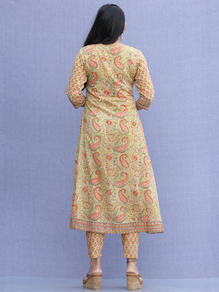 Jashn Anjum - Set of Kurta Pants & Dupatta - KS70A2272D