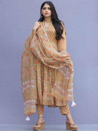 Jashn Zafraan - Set of Kurta Pants & Dupatta - KS33A2272D