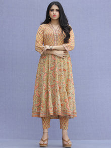 Jashn Zafraan - Set of Kurta Pants & Dupatta - KS33A2272D