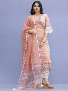 Jashn Amaya - Set of Kurta Pants & Dupatta - KS63A2341D