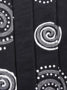 Black White Hand Block Printed Elasticated Waist Pleated Cotton Palazzo - P1117009