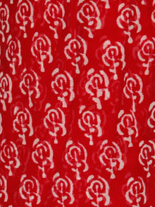 Red White Hand Block Printed Chiffon Saree with Zari Border - S031703120