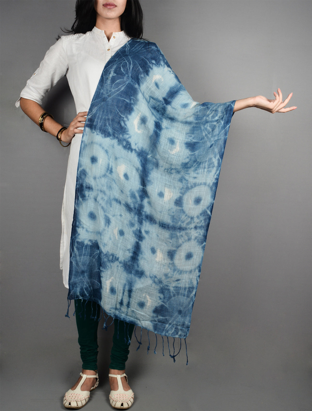 Indigo Bagru Hand Printed Handloom Cotton Stole- S6317017