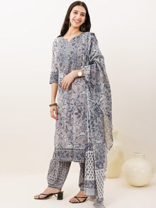 Rozana Minal Set Of Kurta Salwar Pants Dupatta