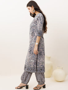 Rozana Minal Kurta