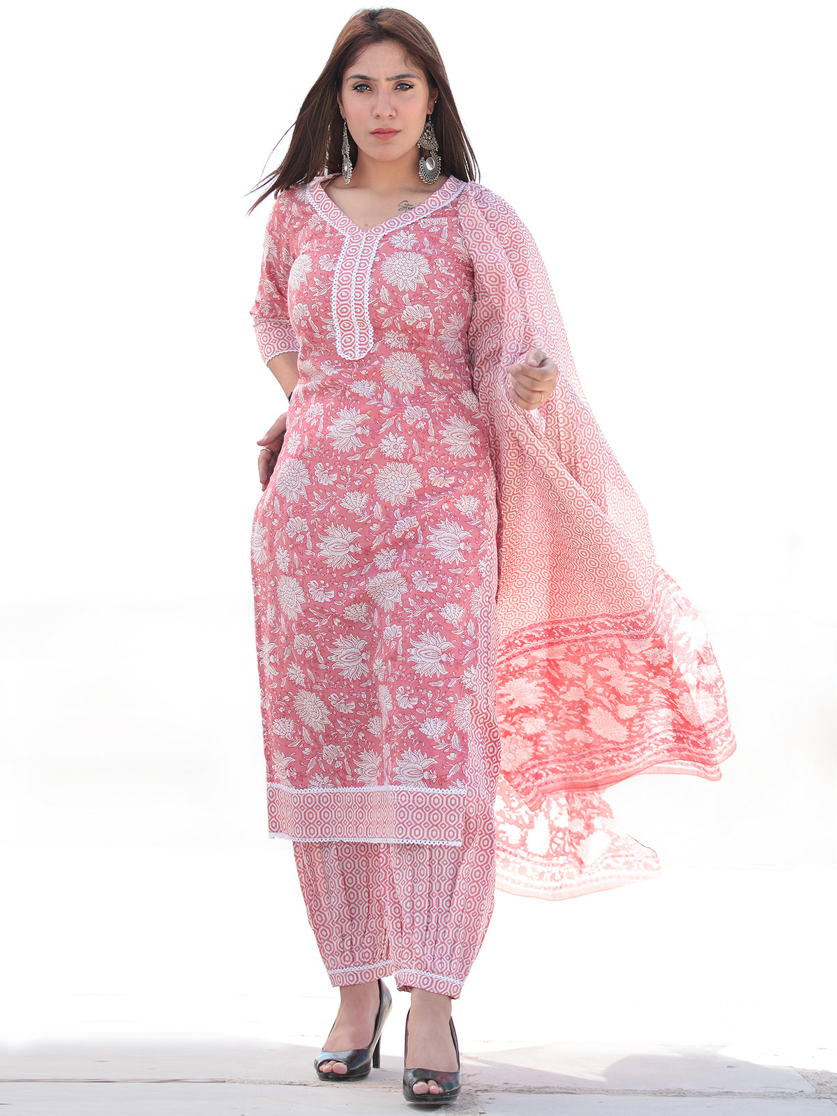 Nayab Farnaz - Set of Kurta Salwar Pants & Dupatta - KS50D2549D