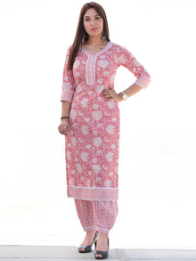 Nayab Farnaz - Set of Kurta Salwar Pants & Dupatta - KS50D2549D
