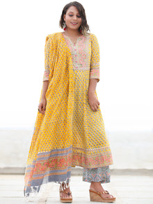 Jashn Amrin - Set of Anarkali Kurta Palazzo & Dupatta - KS25G2496D