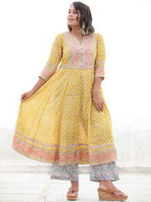 Jashn Amrin - Set of Anarkali Kurta Palazzo & Dupatta - KS25G2496D