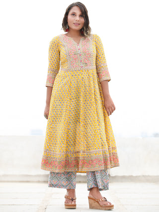 Jashn Amrin - Set of Anarkali Kurta Palazzo & Dupatta - KS25G2496D