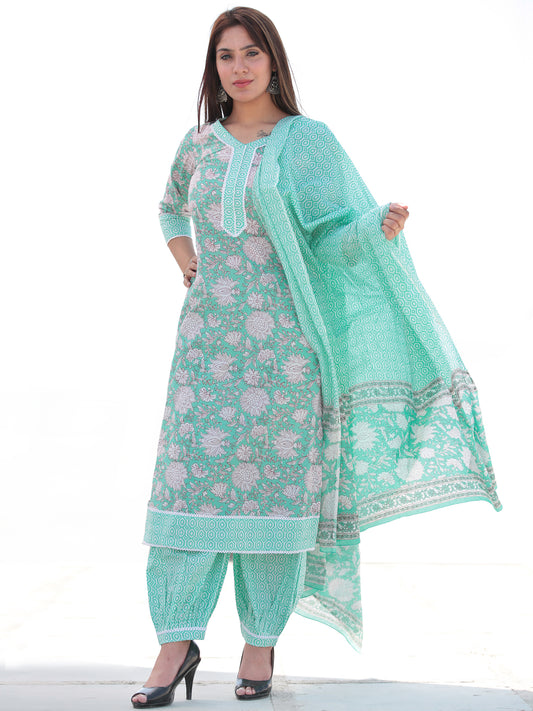 Nayab Nazmil - Set of Kurta Salwar Pants & Dupatta - KS50E2550D