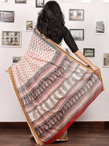 Beige Maroon Black Bagh Printed Maheshwari Cotton Saree - S031703308