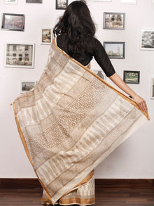 Beige Mustard Bagh Printed Maheshwari Cotton Saree - S031703309