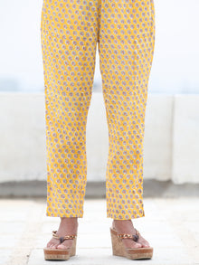 Jashn Shabana - Set of Kurta Pants & Dupatta - KS04B2496D