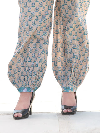 Nayab Feiyaz - Set of Kurta Salwar Pants & Kota Dupatta - KS51B2552D