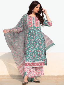 Zohra Sumaira - Set of Kurta Palazzo & Dupatta - KS60R2522D