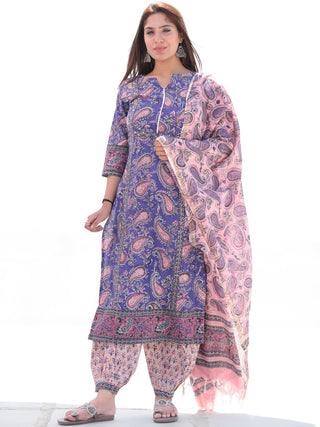 Nayab Inaya - Set of Kurta Salwar Pants & Dupatta - KS62A2525D