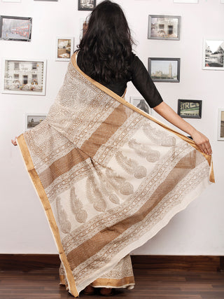 Beige Brown Bagh Printed Maheshwari Cotton Saree - S031703311