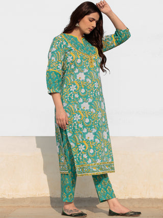 Zohra Nahiza - Set of Kurta Pants & Kota Dupatta - KS61C2524D