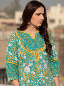 Zohra Nahiza - Set of Kurta Pants & Kota Dupatta - KS61C2524D