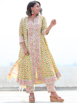 Jashn Apsara - Set of Anarkali Kurta Pants & Dupatta - KS29J2497D