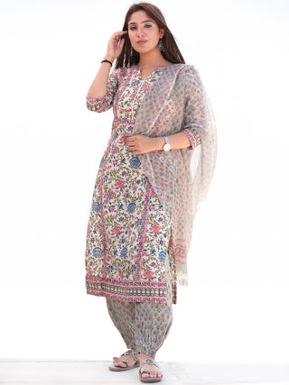 Nayab Jasmine - Set of Kurta Pants & Kota Doria Dupatta - KS14D2555D