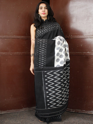 Black White Grey Double Ikat Handwoven Cotton Saree - S031703654