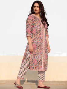 Zohra Anjum - Set of Straight Kurta Pants & Dupatta - KS78E2515D