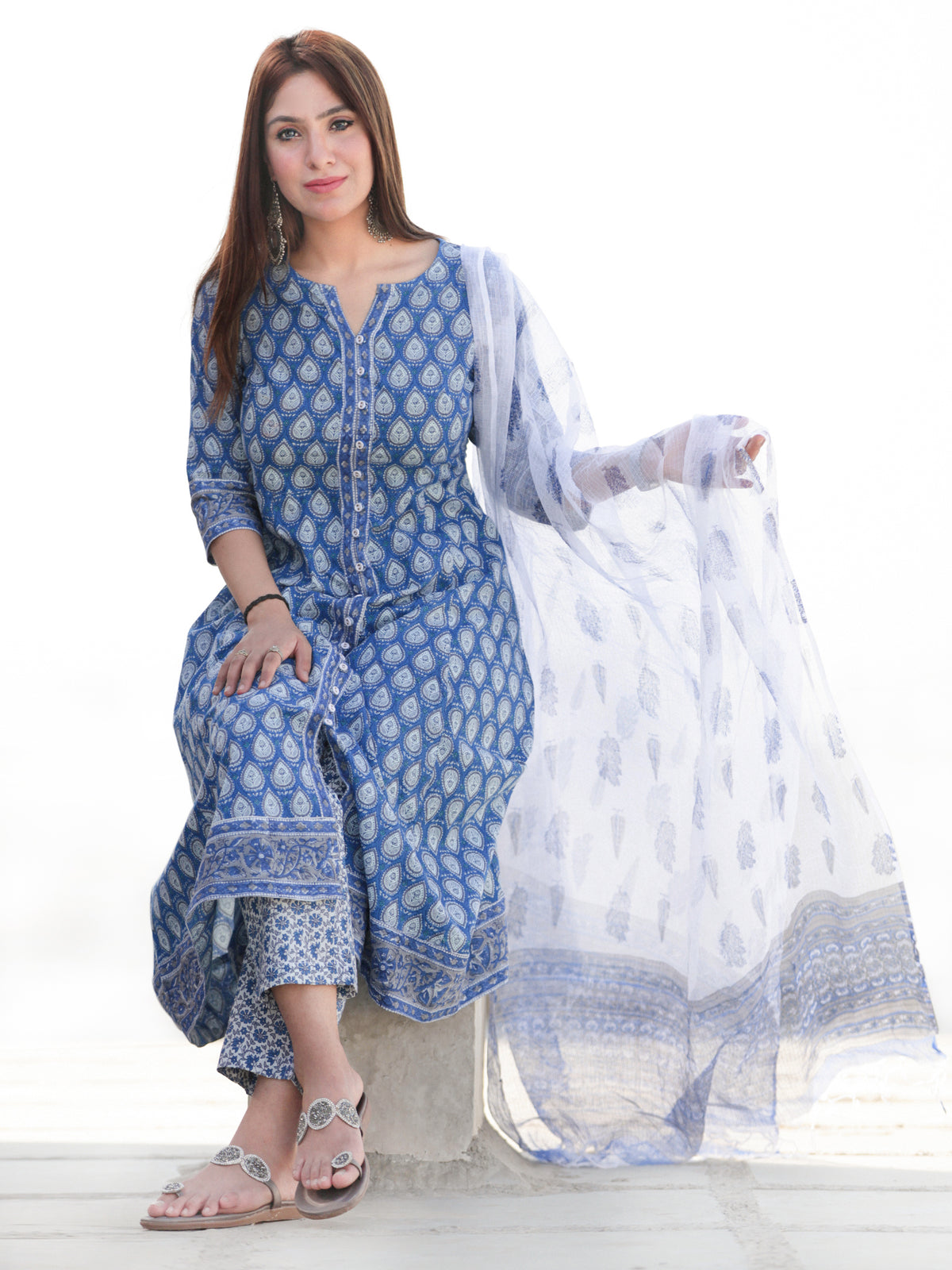 Nayab Sahat - Set of Kurta Pants & Kota Dupatta - KS29F2543D