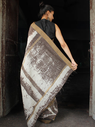 Kashish White Chanderi Silk Hand Painted Saree With Geecha Border - S031703604