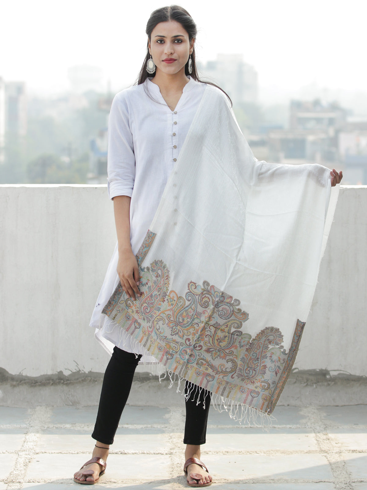 Ivory Multi Color Paisly Weaved Border Silk Wool Kashmiri Stole - S200573