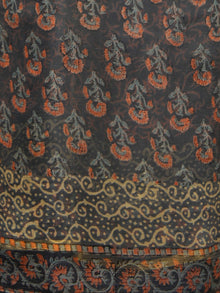 Grey Coral Lime Hand Block Printed Chiffon Saree with Zari Border - S031702790
