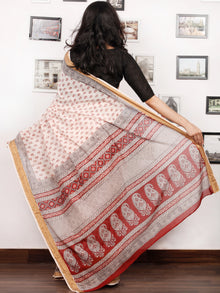 Light Beige Maroon Black Bagh Printed Maheshwari Cotton Saree - S031703323