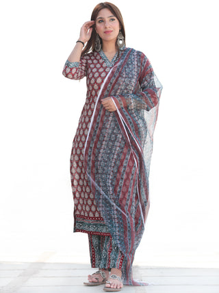 Nayab Tarifa - Set of Kurta Pants & Kota Dupatta - KS54A2544D