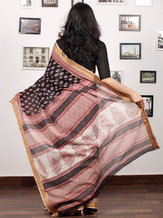 Black Maroon Beige Bagh Printed Maheshwari Cotton Saree - S031703300