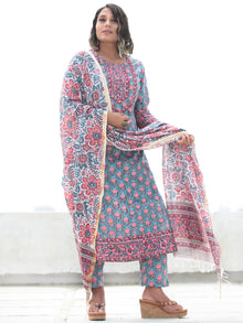 Jashn Gulrez - Set of Kurta Pants & Dupatta - KS06A2494D