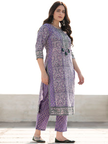 Zohra Samreena - Set of Straight Kurta Pants &  Kota Dupatta - KS47P2517D