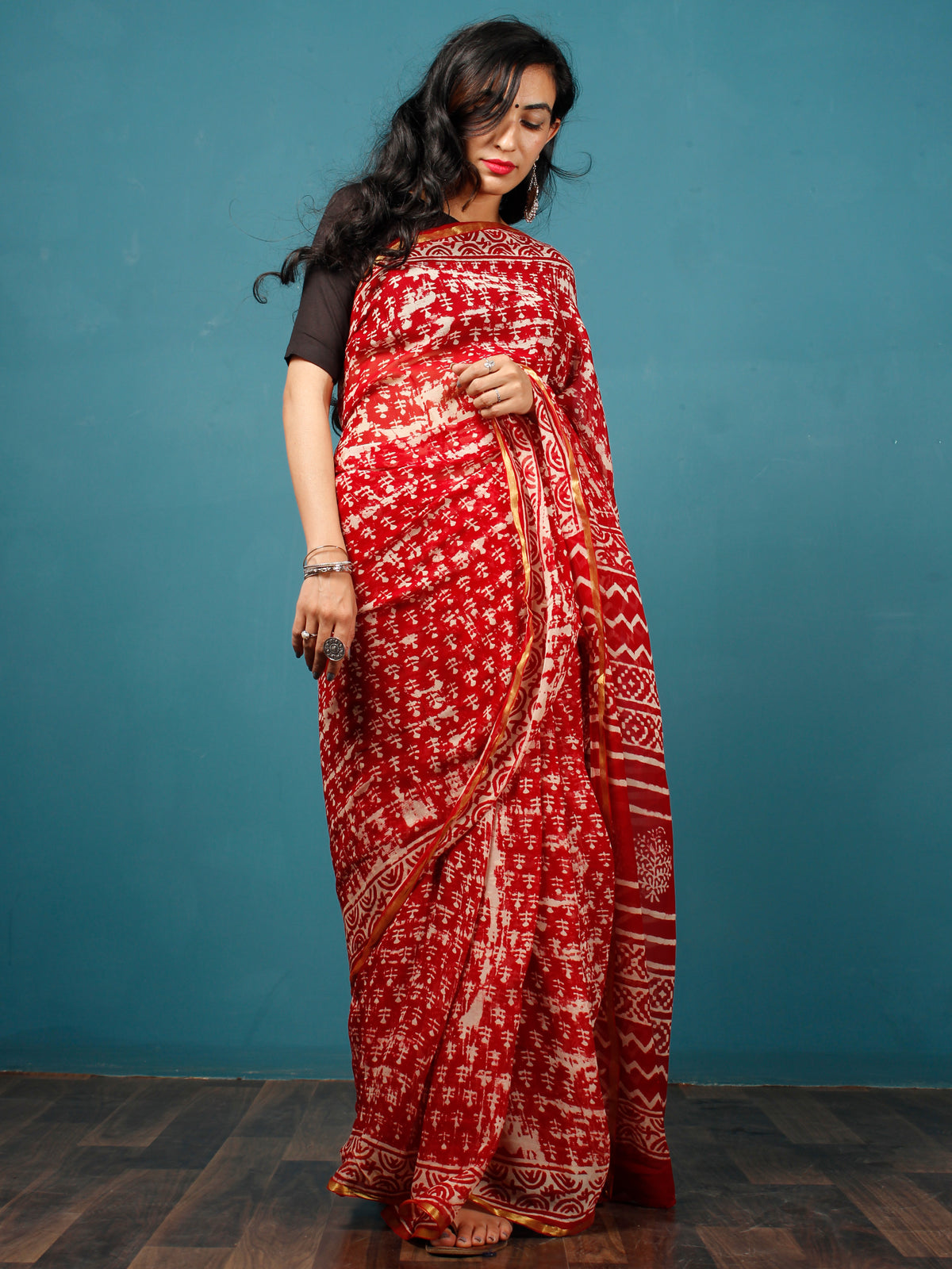 Red White Hand Block Printed & Hand Brushed Chiffon Saree with Zari Border - S031702793