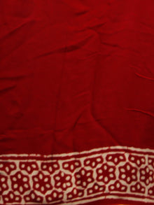 Red White Hand Block Printed Chiffon Saree with Zari Border - S031702801
