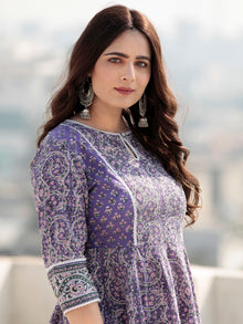 Zohra Anam - Palazzo  - KP13F2517