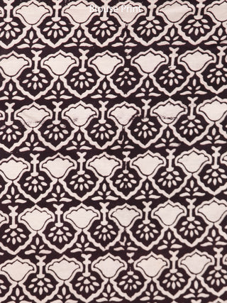 Beige Black Maroon Bagh Printed Maheshwari Cotton Saree - S031703301