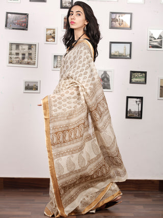 Beige Brown Bagh Printed Maheshwari Cotton Saree - S031703338