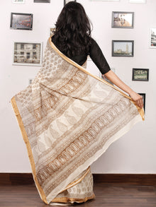 Beige Brown Bagh Printed Maheshwari Cotton Saree - S031703338