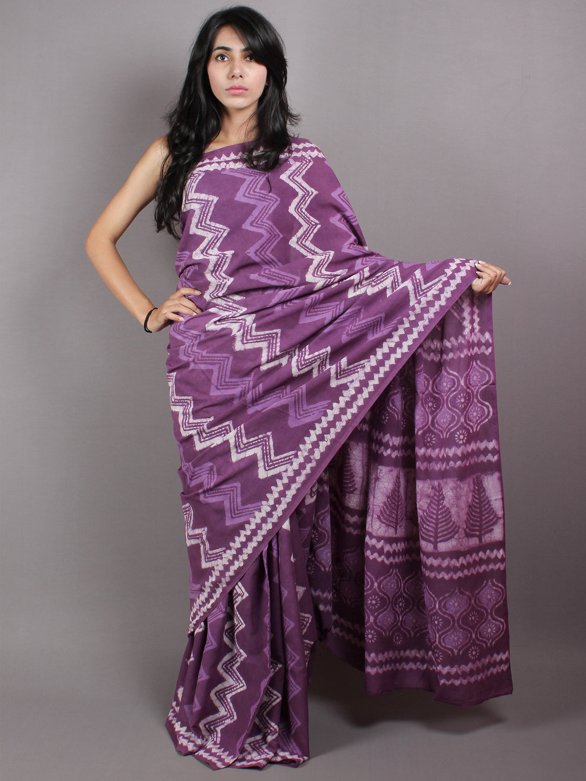 Purple White Hand Block Printed in Natural Colors Cotton Mul Saree - S03170419