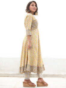 Jashn Ifat - Set of Anarkali Kurta Pant & Dupatta - KS09A2495D