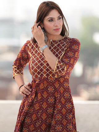 Nayab Aabroo - Set of Kurta Pants & Dupatta - KS56C2547D