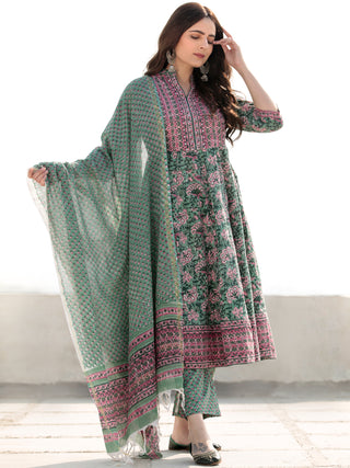 Zohra Saania Set of Anarkali Kurta Pants & Kota Dupatta