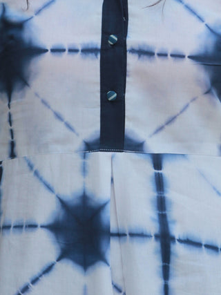 Kowaisah - Hand Shibori Dyed Kurta Palazzo Set With Stole - SS01F1WWW
